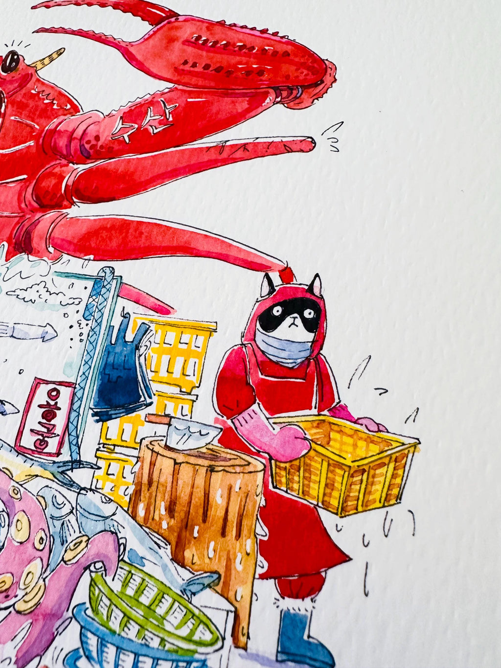 Adventurous day at the Korean Fish Market-Crabby doing it's job